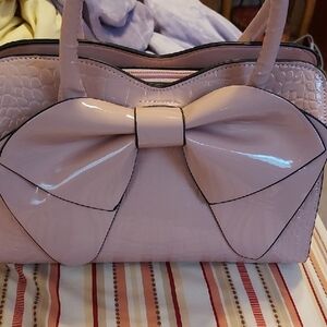 Elegant Pink Bow Handbag